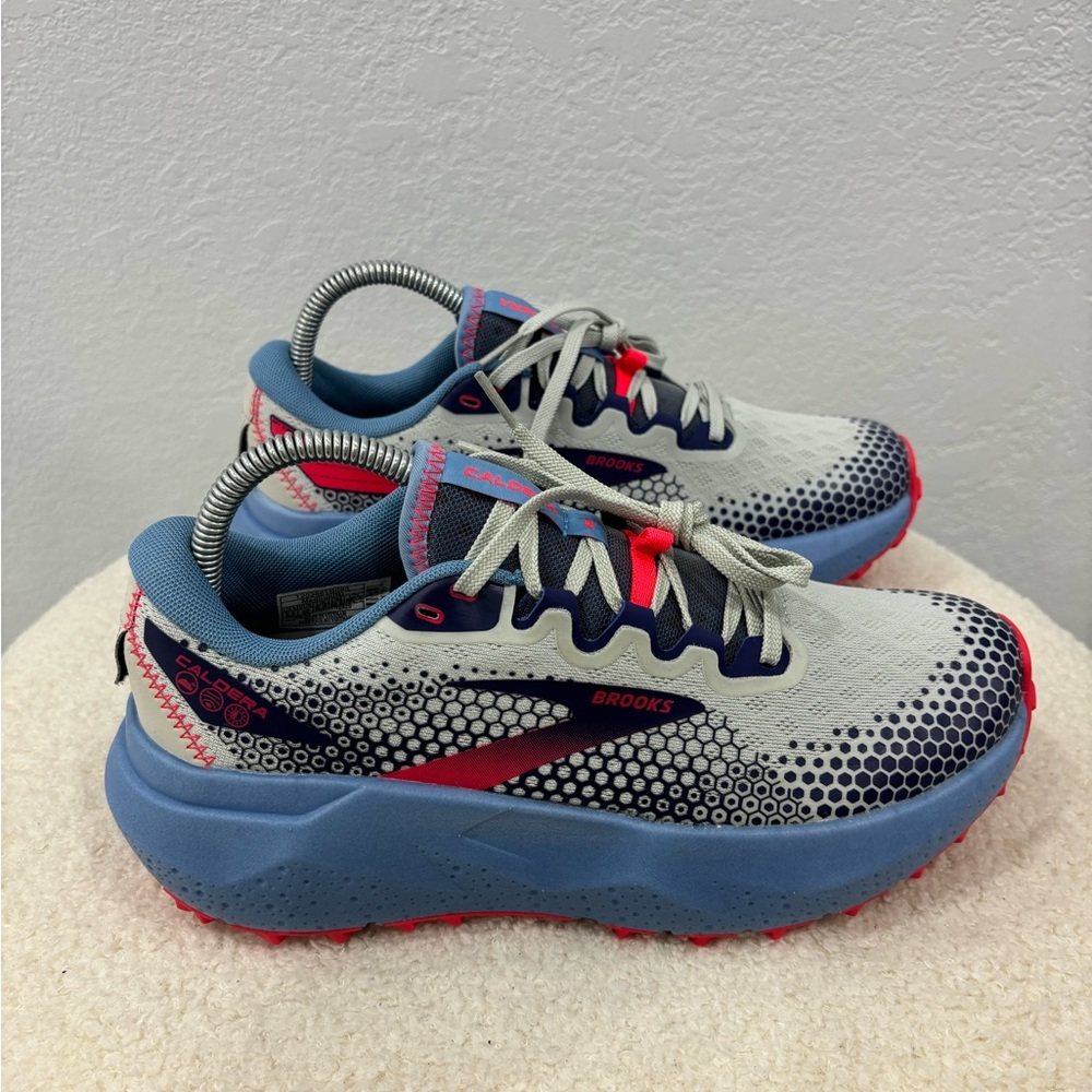 Brooks Caldera 6, size 8.5, 9.5 Womens NEW